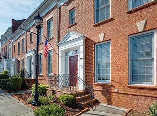 222 Martin Luther King Jr Dr, Greensboro, NC 27406