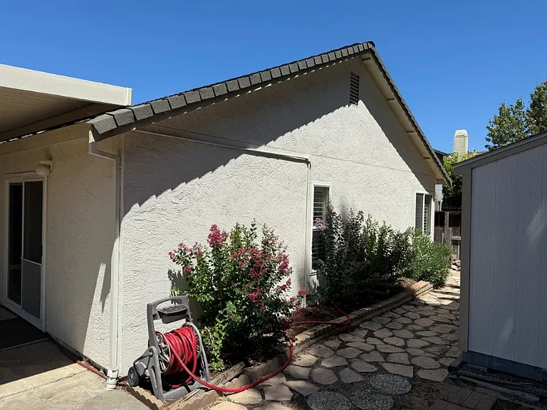 467 Lupine Cir — Photo 68