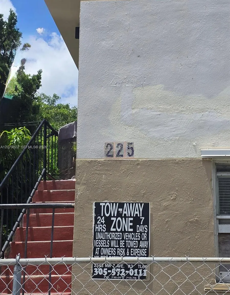 Ericksons — Photo 2