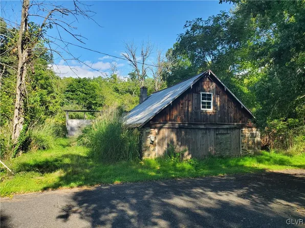 Shelly Rd, Quakertown, PA 18951