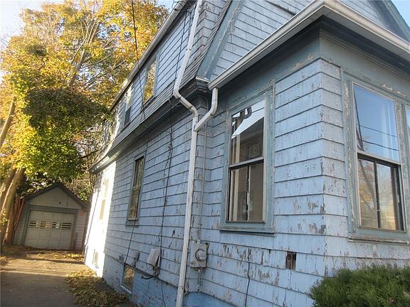 3rd image of 49 Stamford Ave