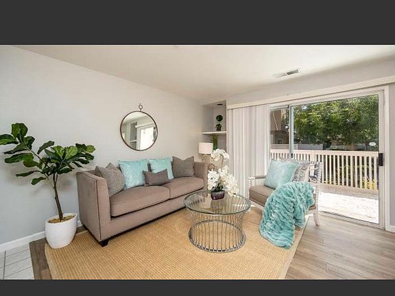 5th image of 6909 Rodling Dr Unit C