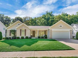 969 Kiefer Trails Dr, Ballwin, MO 63021