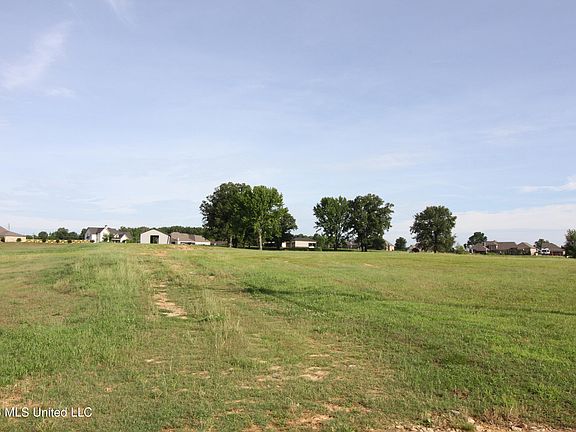 2nd image of 2841 Oak Grove Cv #16