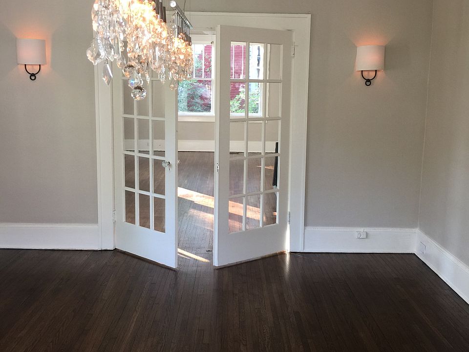 1st image of 621 E Tremont Ave