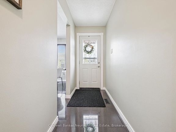 3rd image of 17 Histon Cres