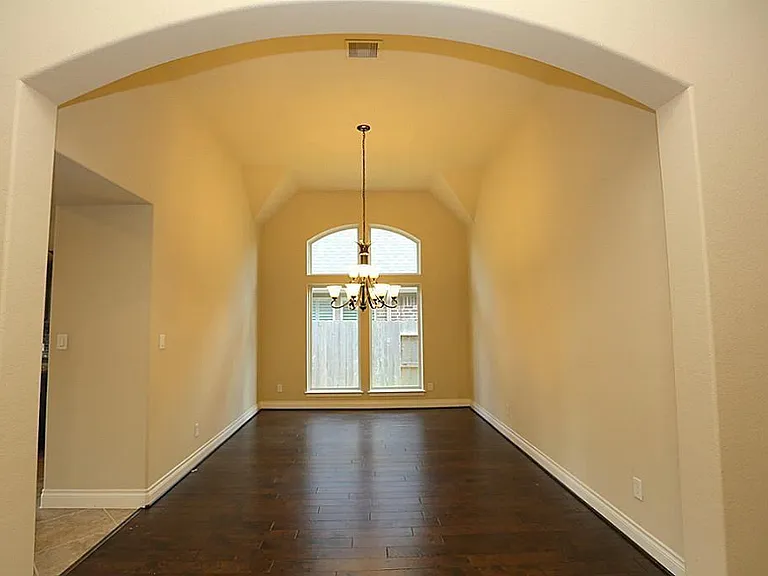 6707 Miller Shadow Ln — Photo 7