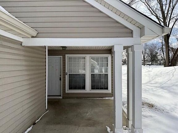 2nd image of 5491 Parkshire Dr