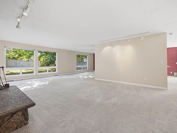 4th image of 2508 S Edison Pl