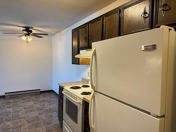 4th image of 2202 17th St S APT 203