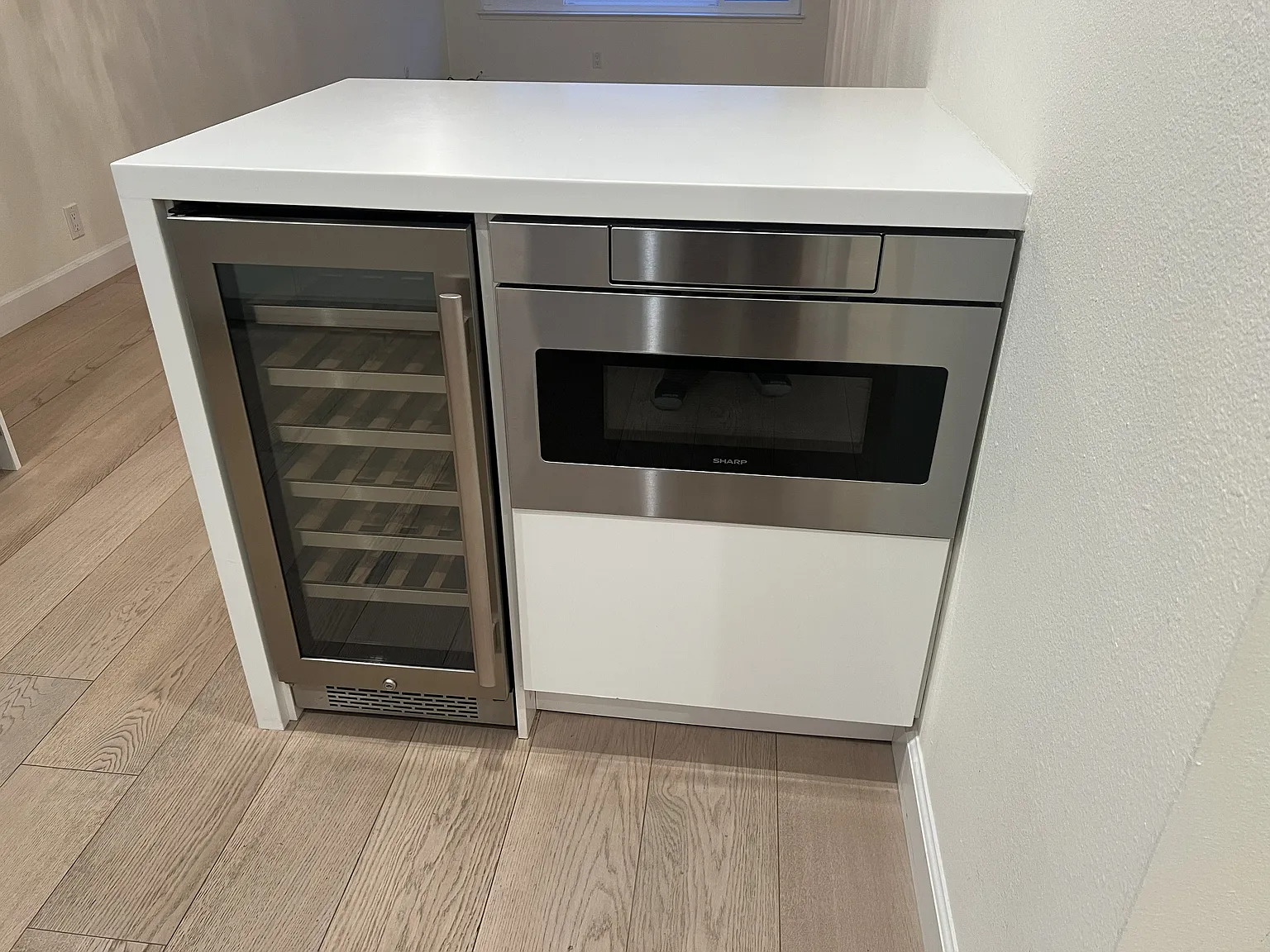 2 bed, 1.5 bath, $5,800 — Photo 3