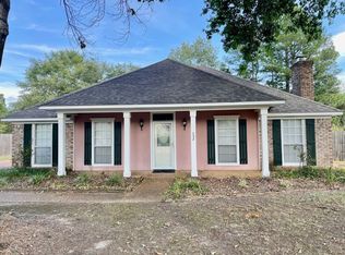 552 Brookstone Cir, Madison, MS 39110