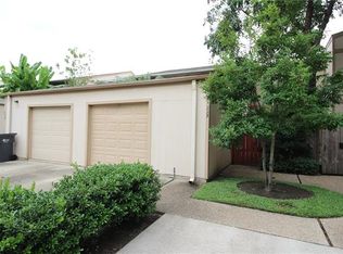 227 10th St, New Orleans, LA 70124