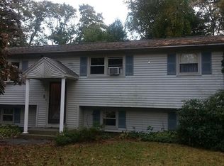 5 Greenwood Ave, Pembroke, MA 02359