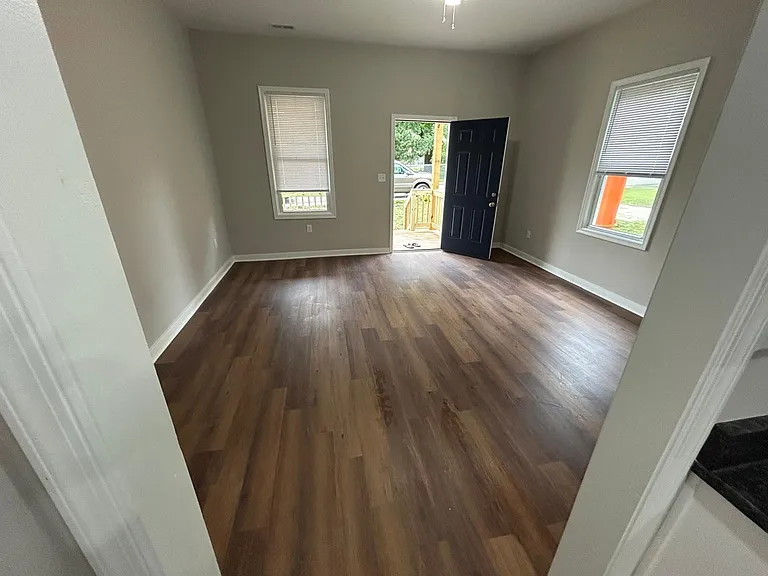 733 Kirkham St #2 — Photo 4