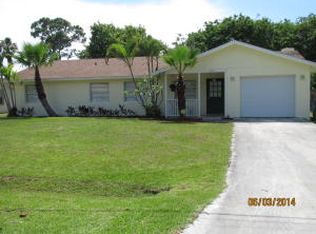 5807 Hickory Dr, Fort Pierce, FL 34982