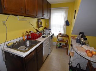 37 Columbia St #3, Brookline, MA 02446