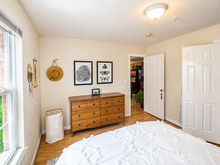 734 Park Rd NW #104 — Photo 3