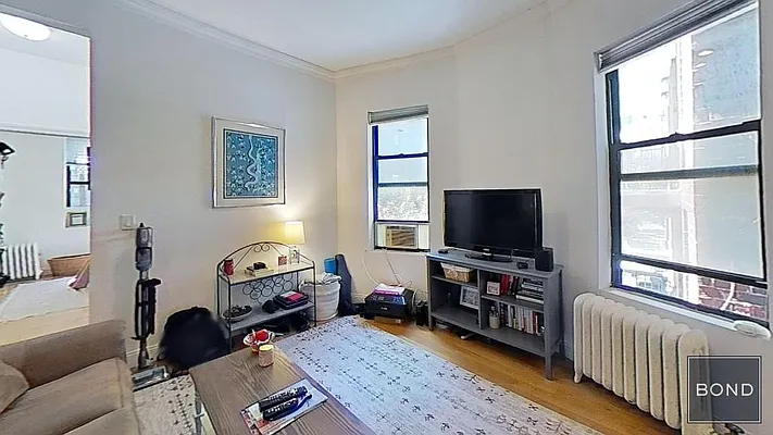 Rented by Bond New York | media 24