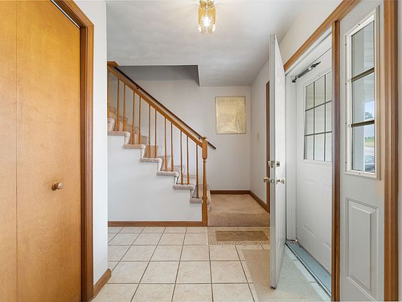 5th image of 1151 Reynolds Rd