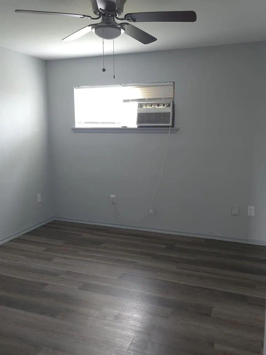 2 bed, 1.0 bath, 650 sqft, $850 — Photo 3