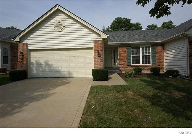 1st image of 1372 Kensington Way Dr
