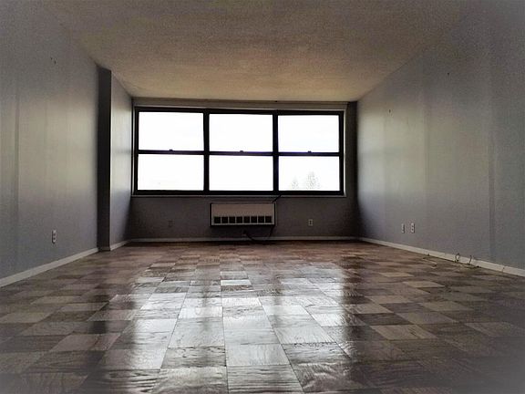 3rd image of 7000 Blvd E APT 23J