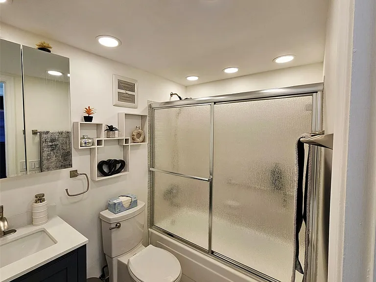 2751 E Golf Blvd #2018 — Photo 12