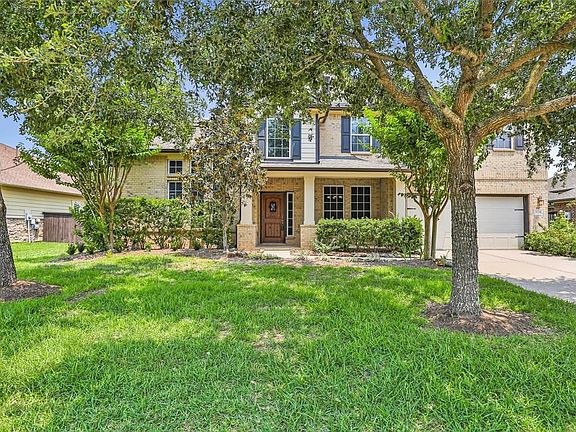 3rd image of 26214 Wooded Hollow Ln