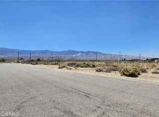 800 Oracle Rd, Lucerne Valley, CA 92356