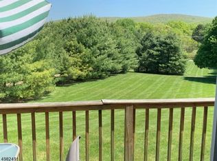 39 Cambridge E, Oxford, NJ 07863