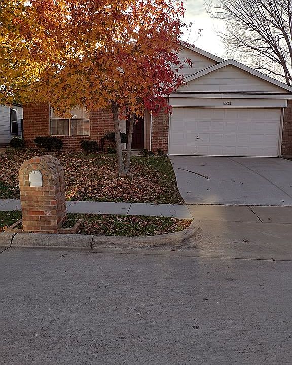 1st image of 1209 Beechwood Dr