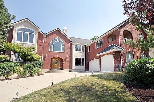 1st image of 177 E Ensign Vista Dr