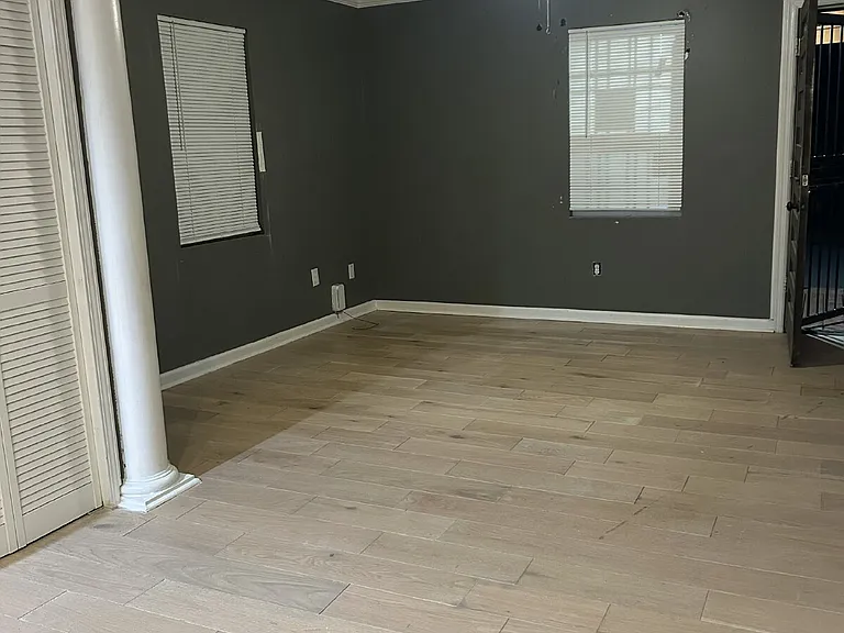 112 Scott Hill St SE — Photo 1