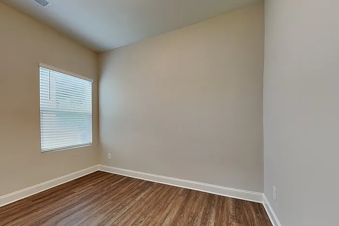 3828 Sapphire Ridge Ct — Photo 22