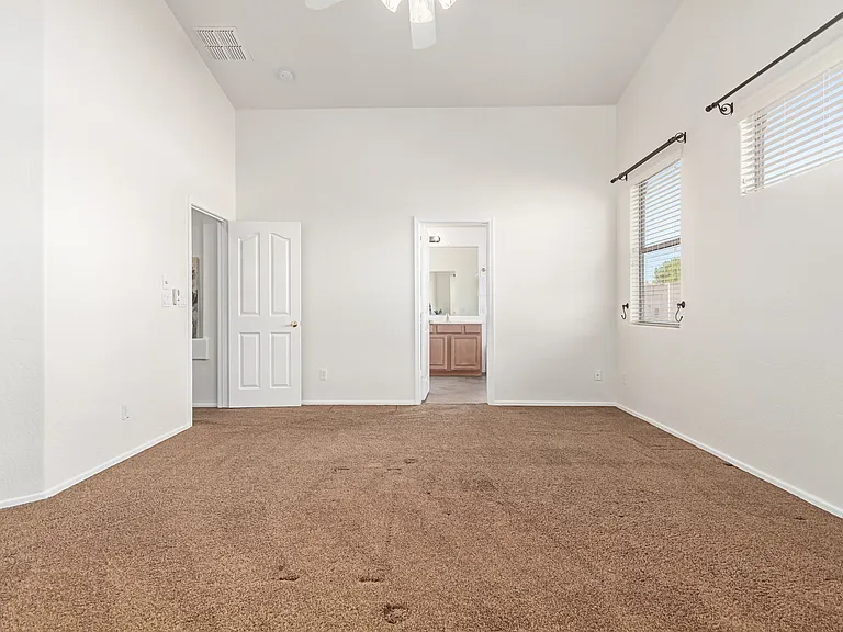 4384 E Cherry Hills Dr — Photo 28