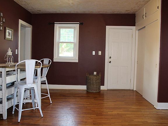 5th image of 815 N Kuney St