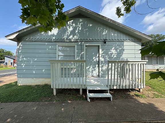 3rd image of 1301 Franz Dr APT 4