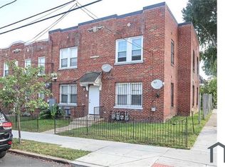 1708 16th St SE APT 3, Washington, DC 20020