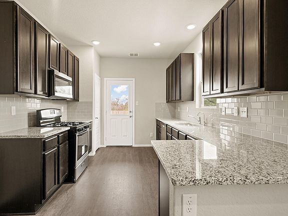 5th image of 5114 Sandstone Way
