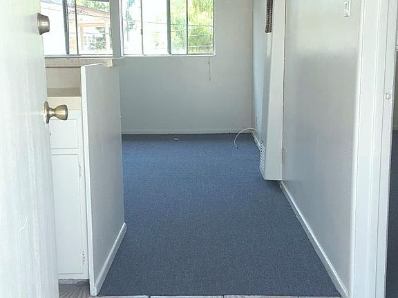 2nd image of 219 N Catalina St APT 3