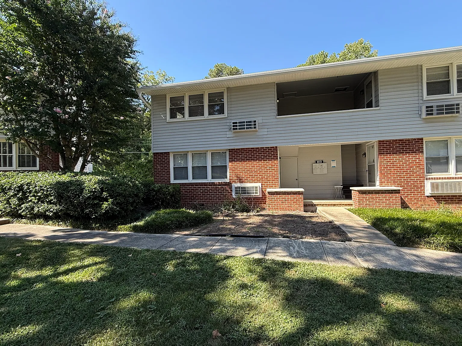 1 bed, 566 sqft, $1,250 — Photo 2