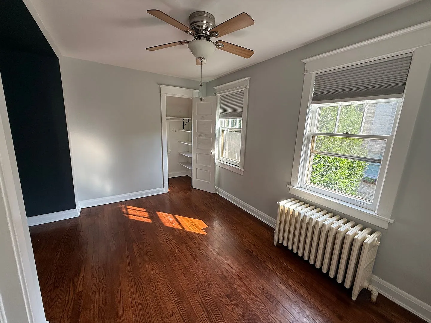 2635 Poplar Ave — Photo 3