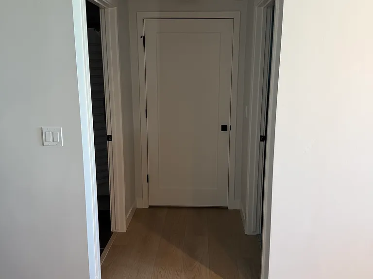 1014 W Netleaf St #B — Photo 5