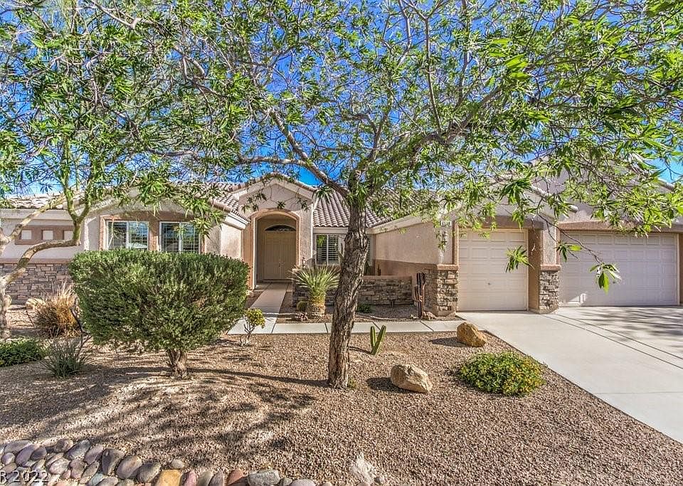 1st image of 6538 Colossal Cave Ave