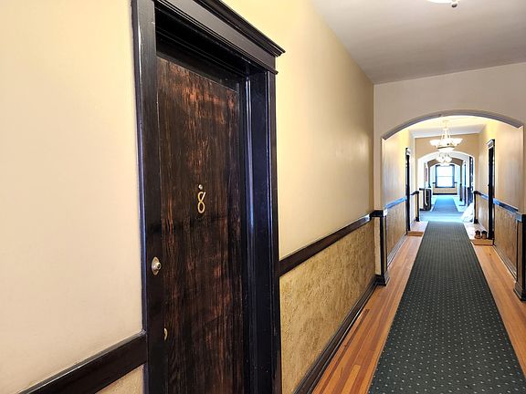 3rd image of 1475 N Humboldt St APT 8