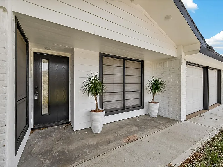 5523 Kuldell Dr — Photo 6