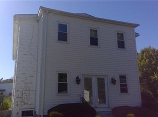 19 1/2 Phenix Ave, West Warwick, RI 02893