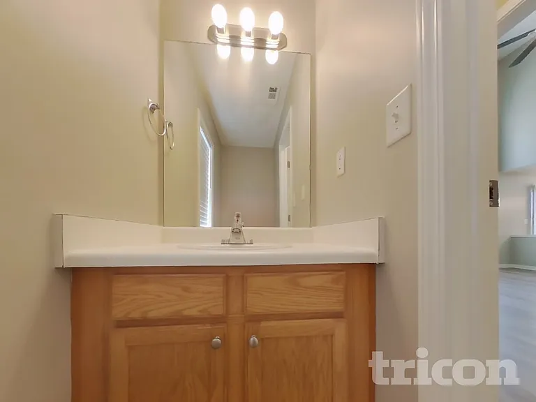 411 Yarrow Way — Photo 24