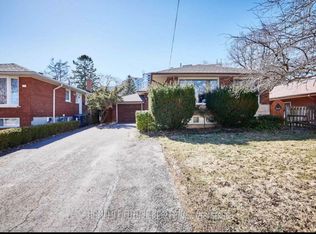 264 Livingston Rd, Toronto, ON M1E1M1